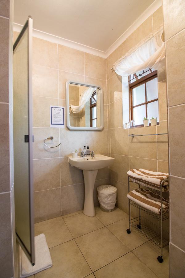 Rosenview Guest House Стелленбос Экстерьер фото